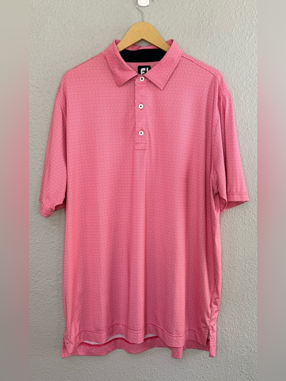 FootJoy | Lisle Performance Golf Polo | Geometric | Pink & White | XL
